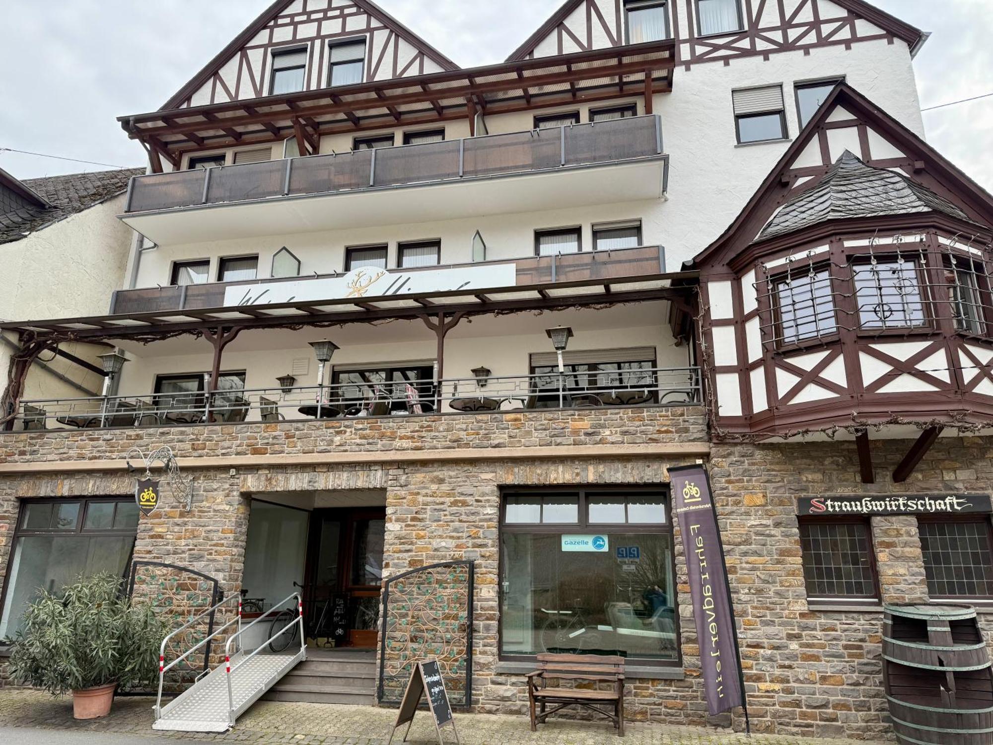 Weinhaus Hirschen Bruttig Hotel Ngoại thất bức ảnh